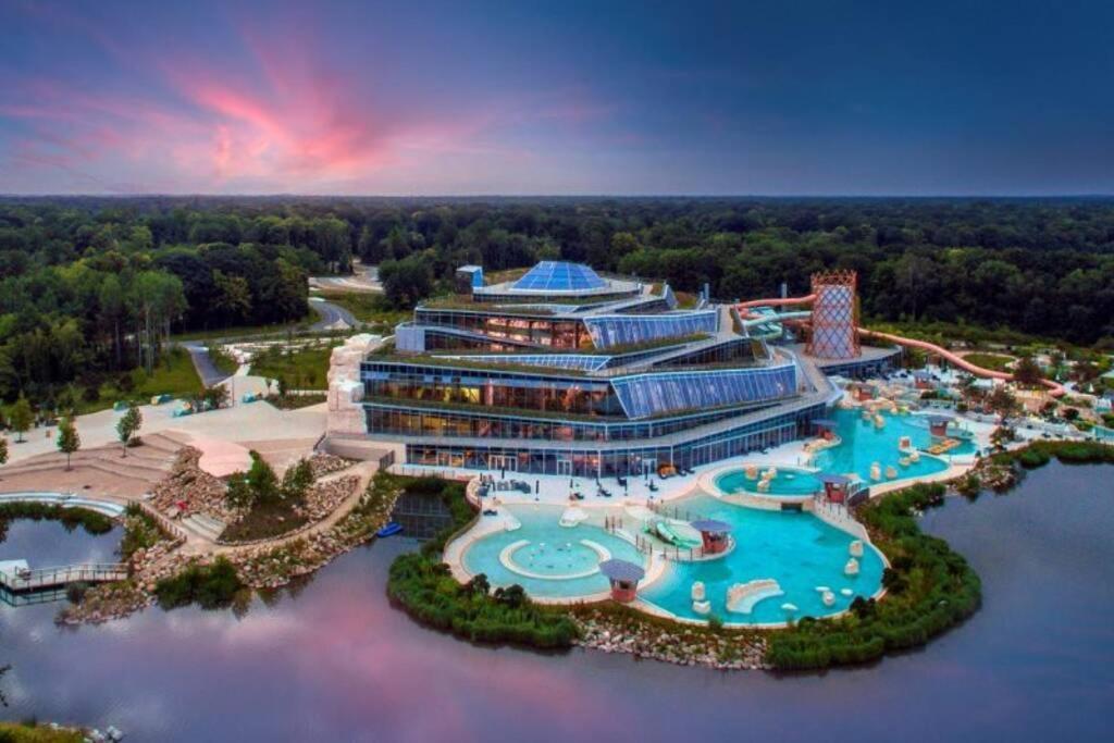 Les Celtes Disneyland Серри Экстерьер фото